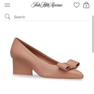 Ferragamo Viva Bow Leather Pumps